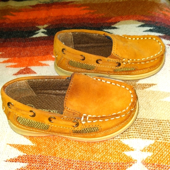 Cherokee  and Heathtex 2 pairs of little boys loafers size 7 - Picture 2 of 4